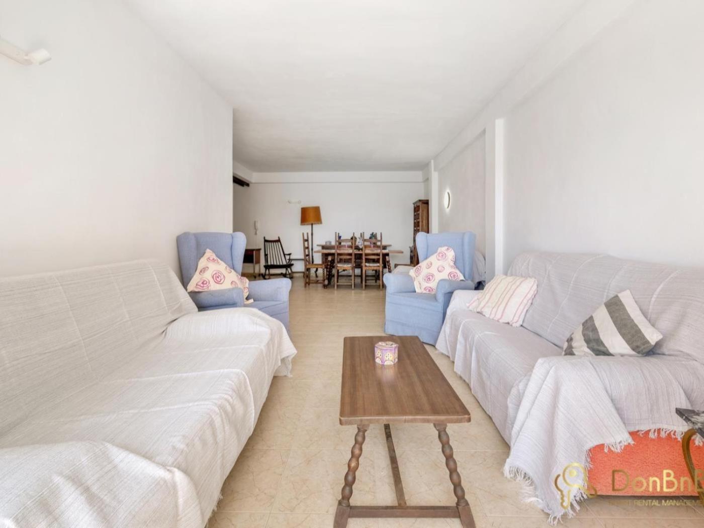 Apartamento Con Piscina En La Primera Linea De Playa De Fuengirola Oda fotoğraf