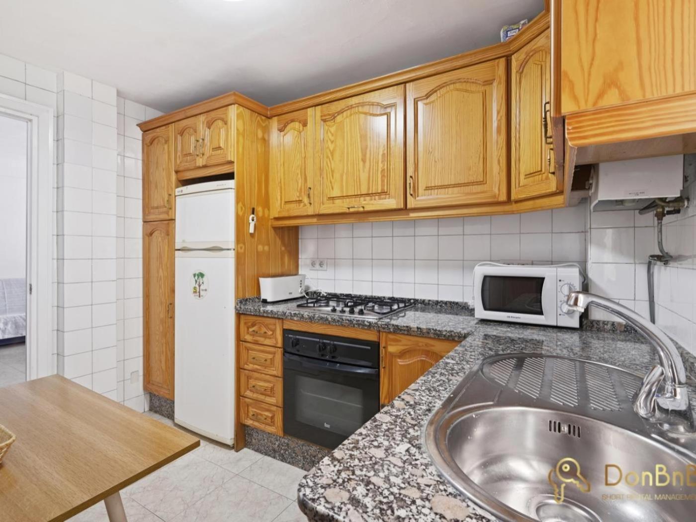 Apartamento Con Piscina En La Primera Linea De Playa De Fuengirola Oda fotoğraf